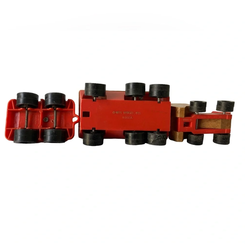 Lot - Vintage Mattel Wooden Plastic Vehicles 1971 1974. Wind Up Truck‎